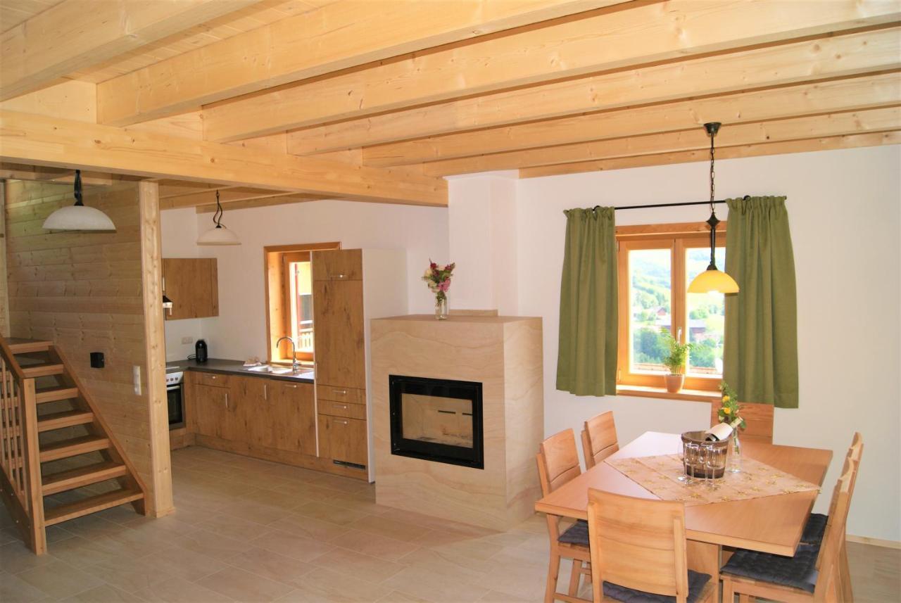 Bergchalet Am Waldrand - Pool, Sauna & Kamin Pöllauberg Buitenkant foto