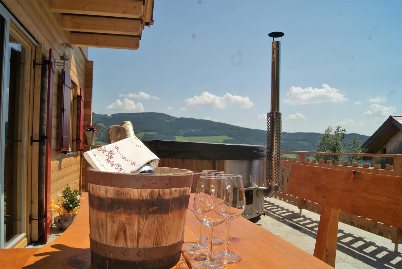 Bergchalet Am Waldrand - Pool, Sauna & Kamin Pöllauberg Buitenkant foto